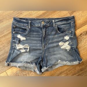 American Eagle Hi-Rise Shortie Stretch Medium Wash Denim Shorts Size 18